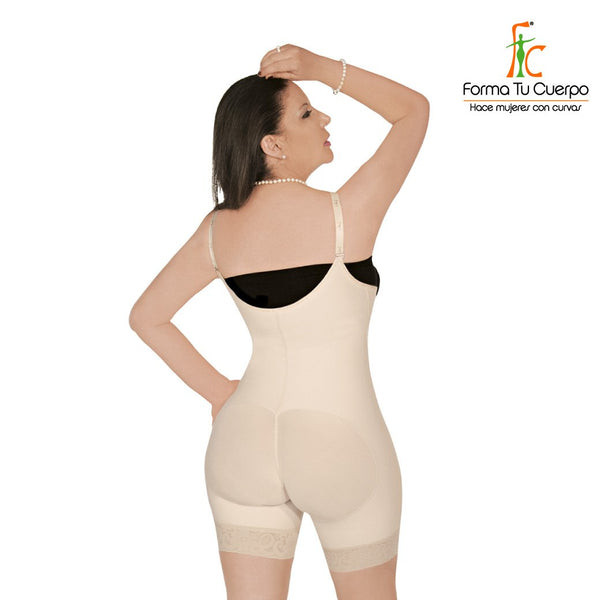 Short Smooth Bodysuit with Central Hooks (Ref. C-002)